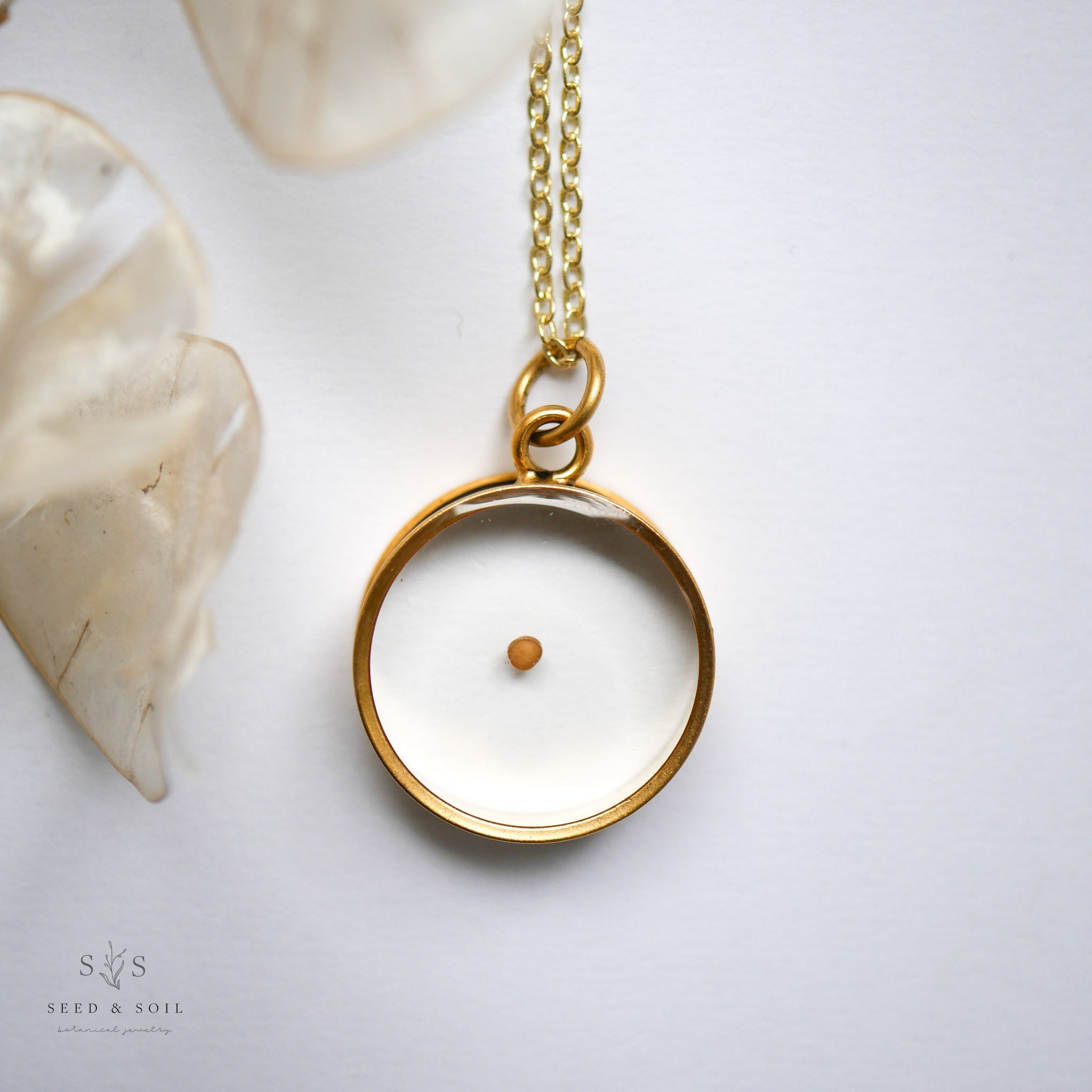 Deep Round Botanical Pendant Necklace