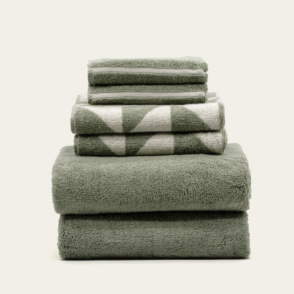 Sage Green Australian Cotton Geometric Bath Towel 600 GSM - Image 12