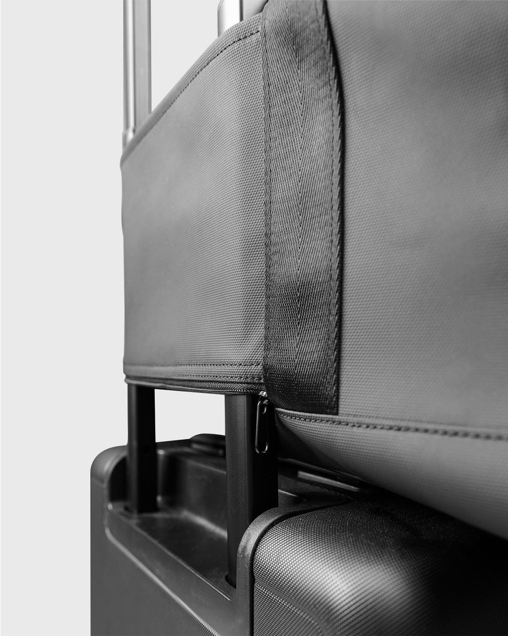 Cascade Duffle Bag - Standard