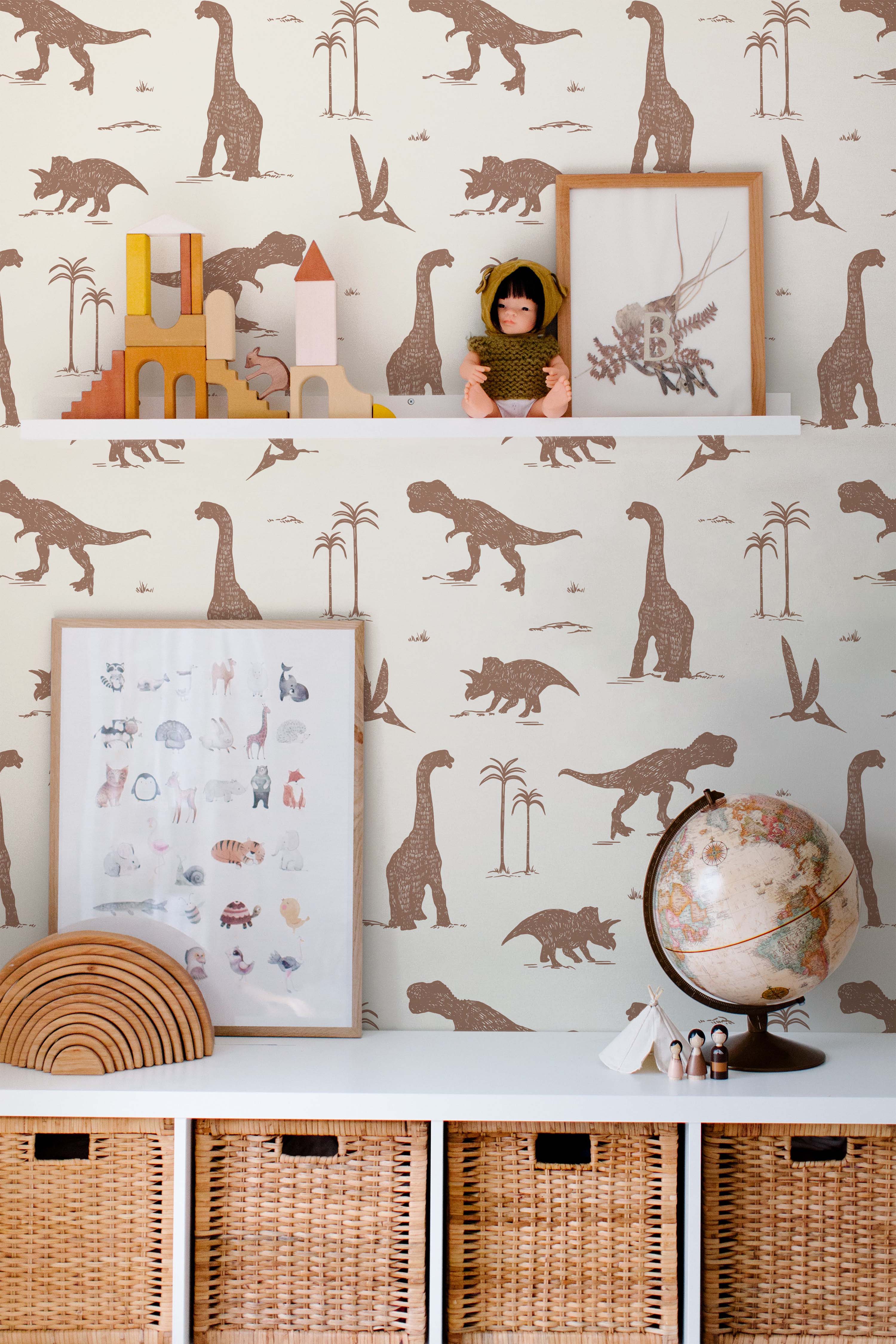 Arlo Whimsical Wallpaper in Sage-Green and Off-White