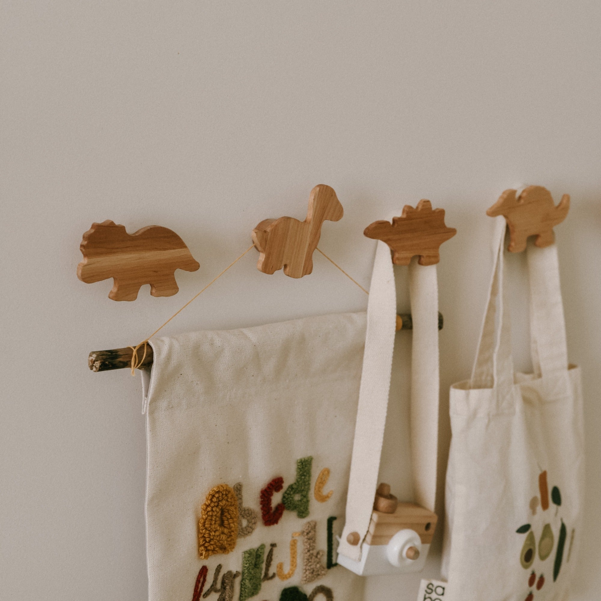 Handcrafted Dinosaur Wall Hooks – Scandi-Boho Wooden Decor
