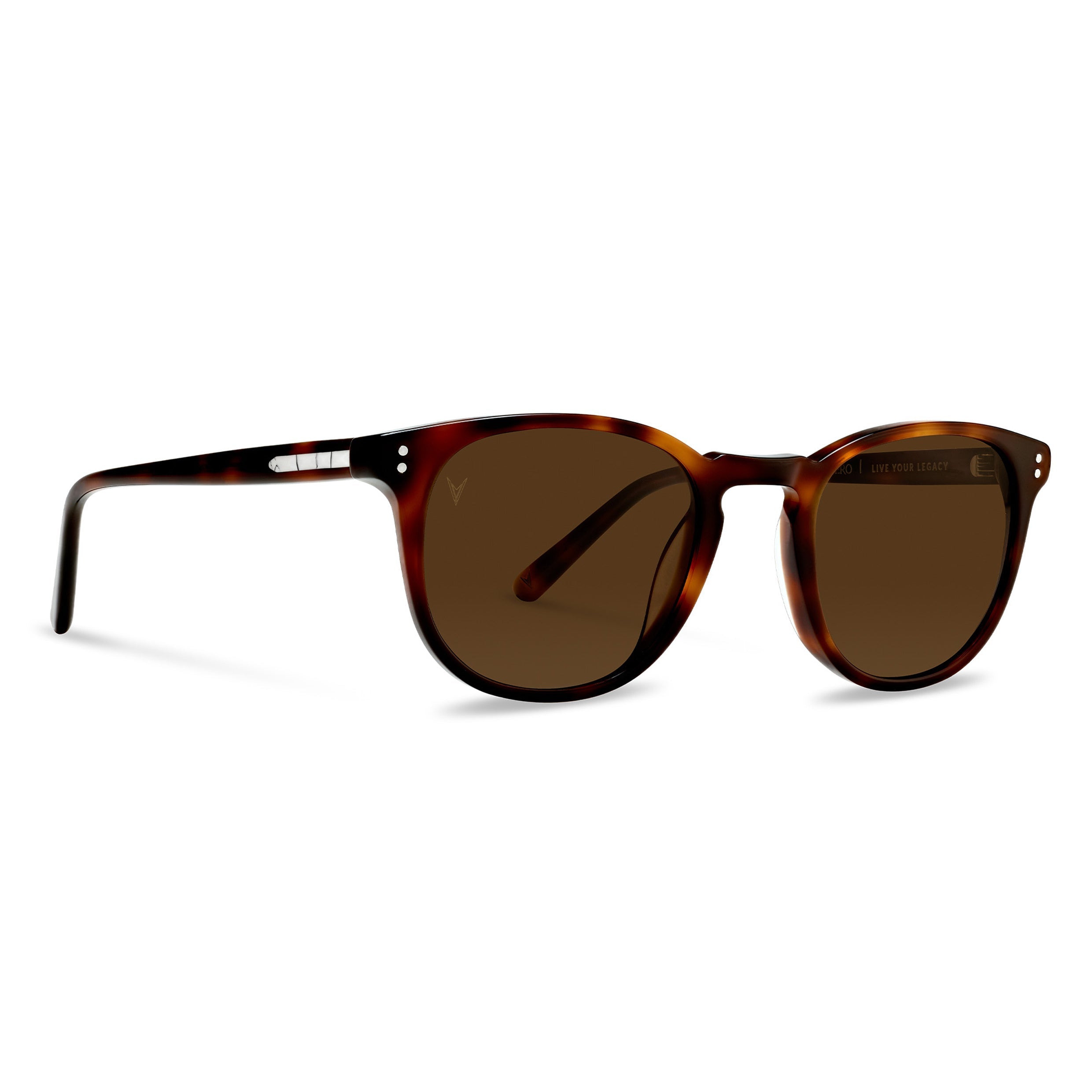 The District II Round Sunglasses in Rye Tort