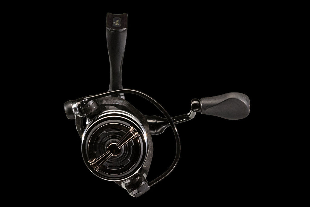 D-MAG Spinning Reel Lightweight Smooth Action Fishing Gear - Image 2