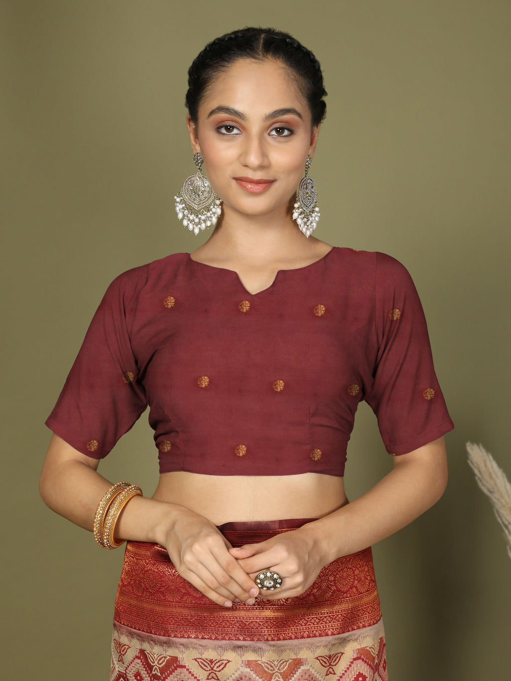 Cream Lichi Silk Saree with Red Blouse