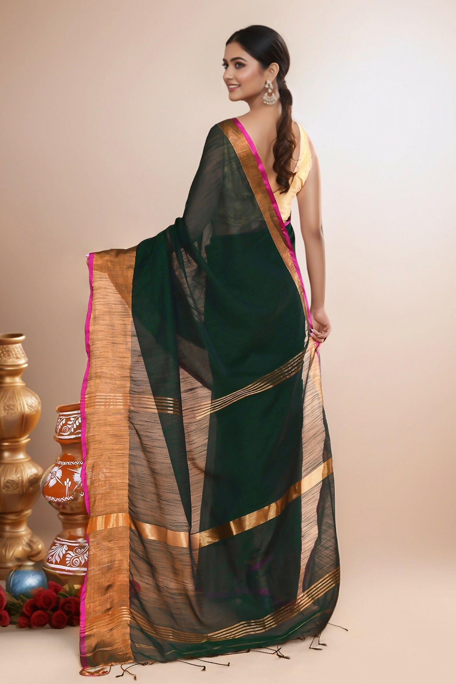 Bottle Green Cotton Blend Handloom Saree for Women