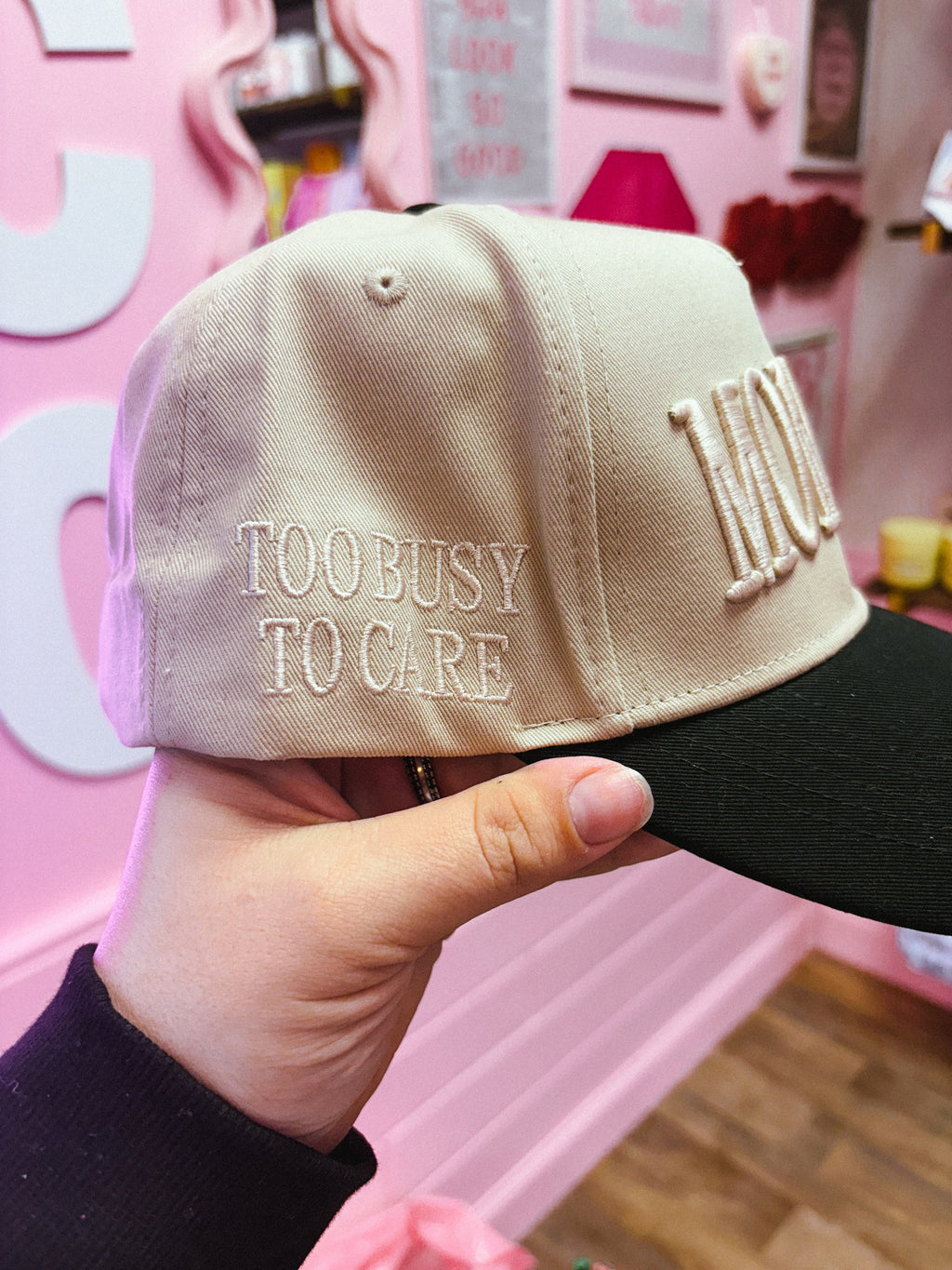 Mommin Hat