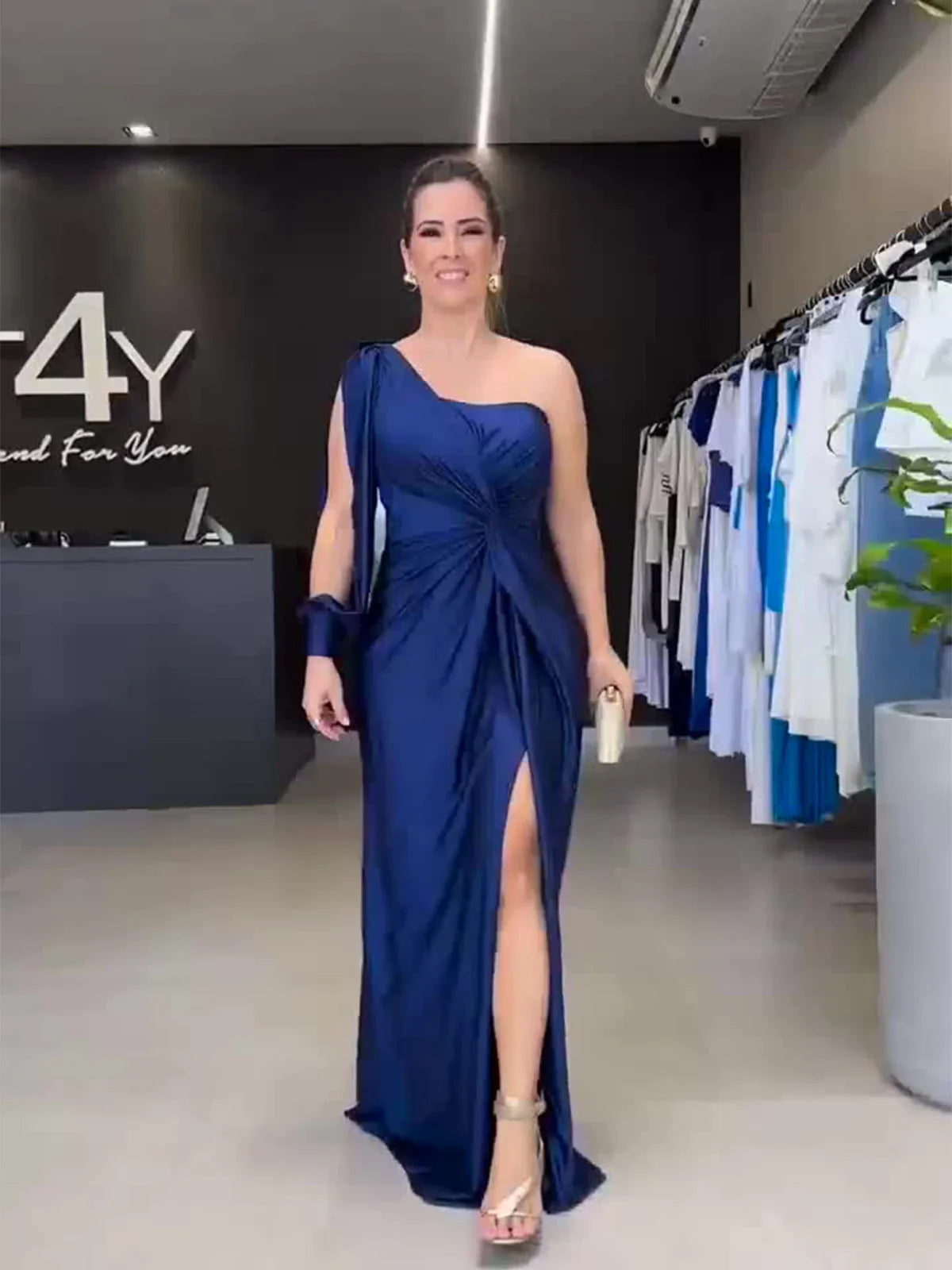Women's Cinched Waist Slim-Fit Evening Dress