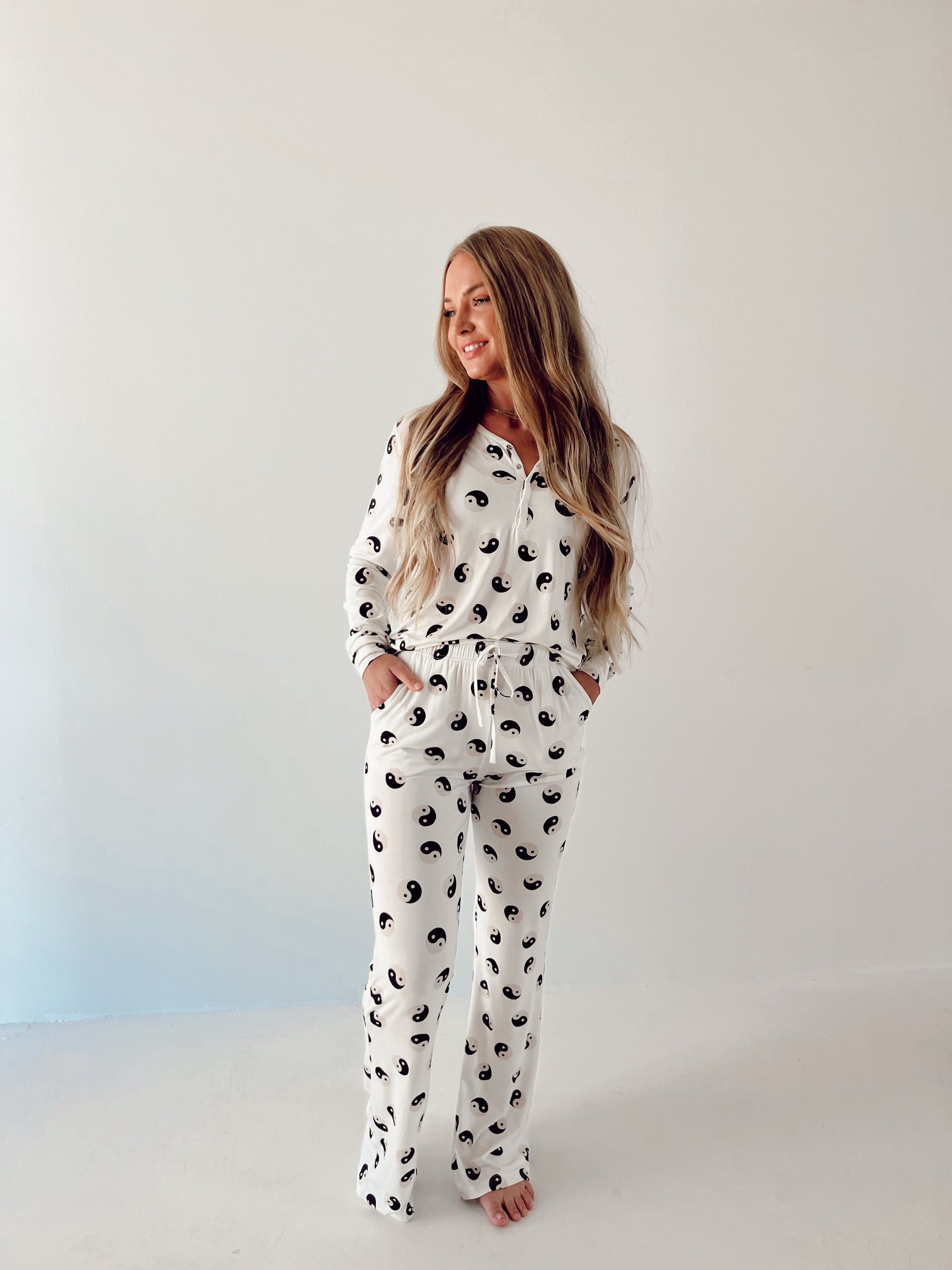 Women's Bamboo Pajama Set in Black and White Yin Yang Print