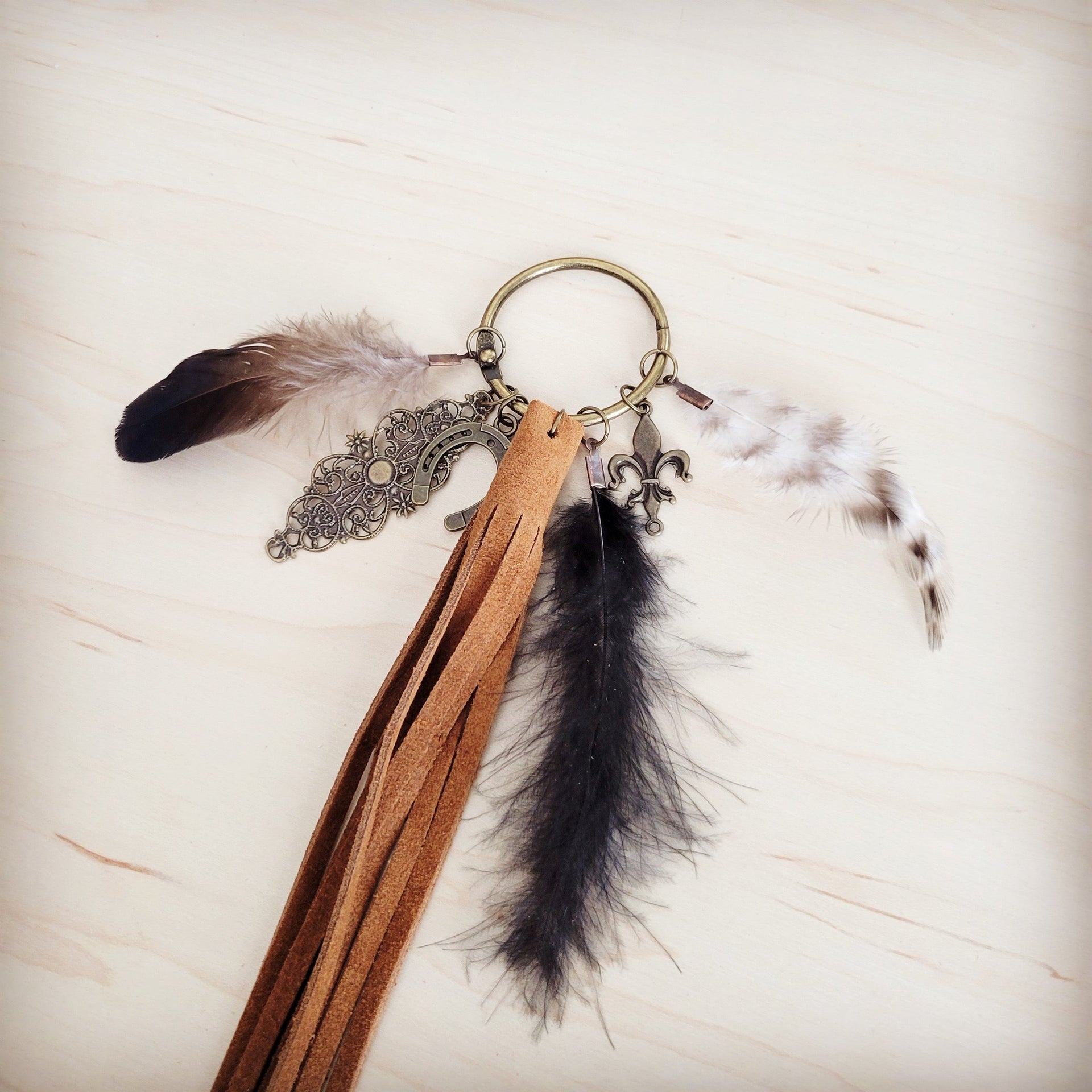 Boho Western Leather Boot Bling Charm Feather & horseshoe 500k