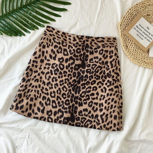 Women's High-Waisted A-Line Leopard Print Mini Skirt - Image 8