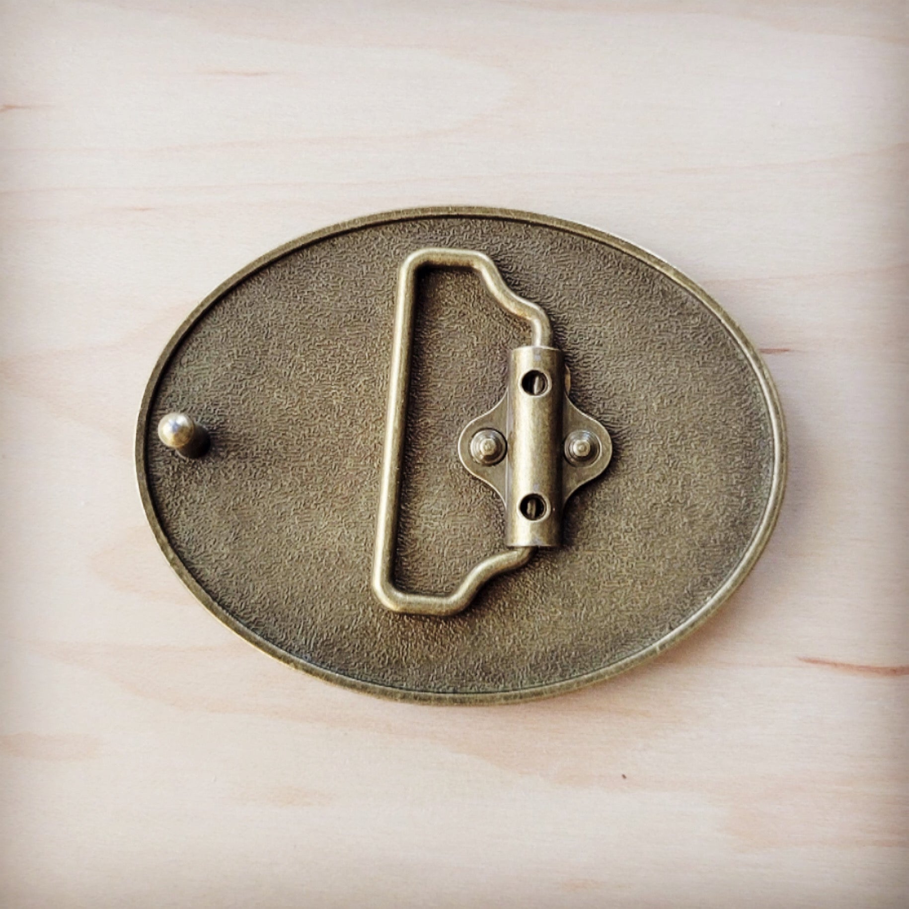 Antique Gold Tone Pearl Rope Edge Oval Belt Buckle - Image 3