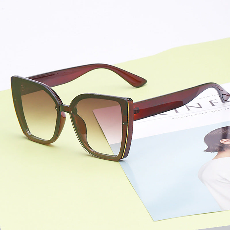 Oversized Cat-Eye Sunglasses UV Protection Trendy Fashion Shades