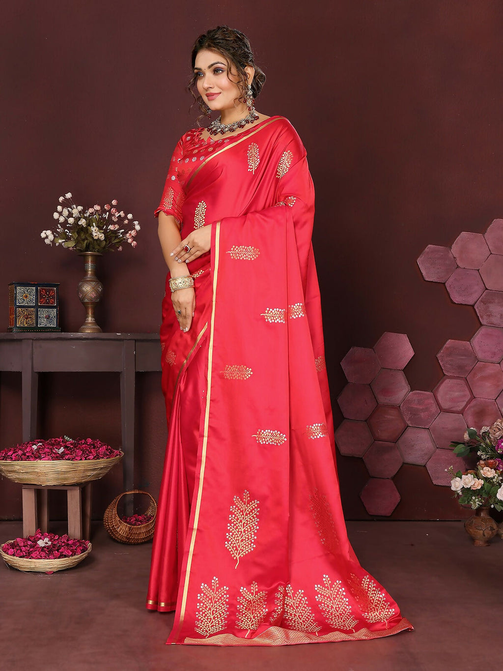 Redise Pink Banarasi Silk Saree with Floral Motifs