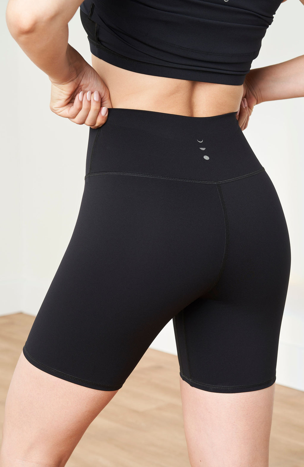 Lisse Compression 7.5" Bike Shorts – Sculpting Second-Skin Fit