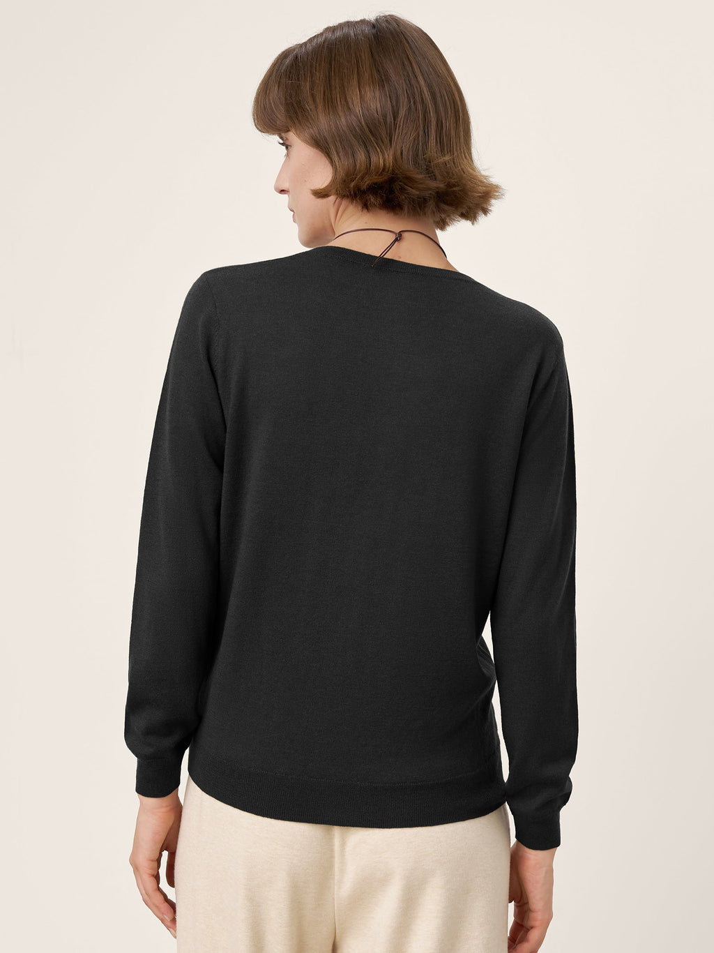 100% Extra-Fine Merino Wool Essential Crew Neck Knit Sweater BRIDGET