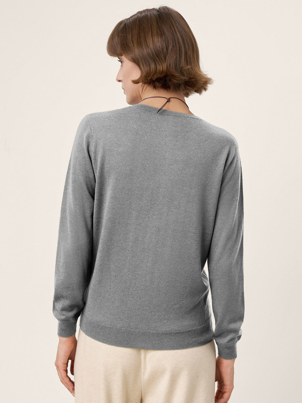 100% Extra-Fine Merino Wool Essential Crew Neck Knit Sweater BRIDGET