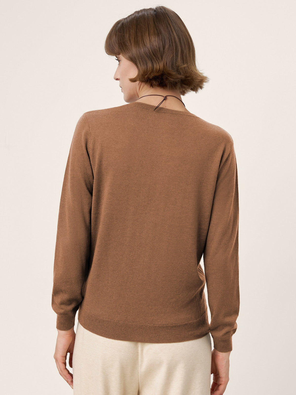 100% Extra-Fine Merino Wool Essential Crew Neck Knit Sweater BRIDGET