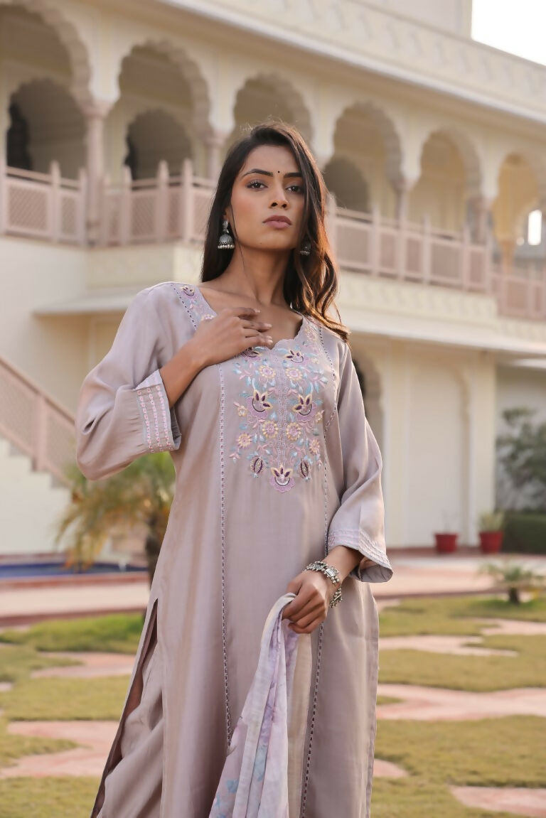 Women's Beige Cotton Silk Floral Hand Work Kurta Set