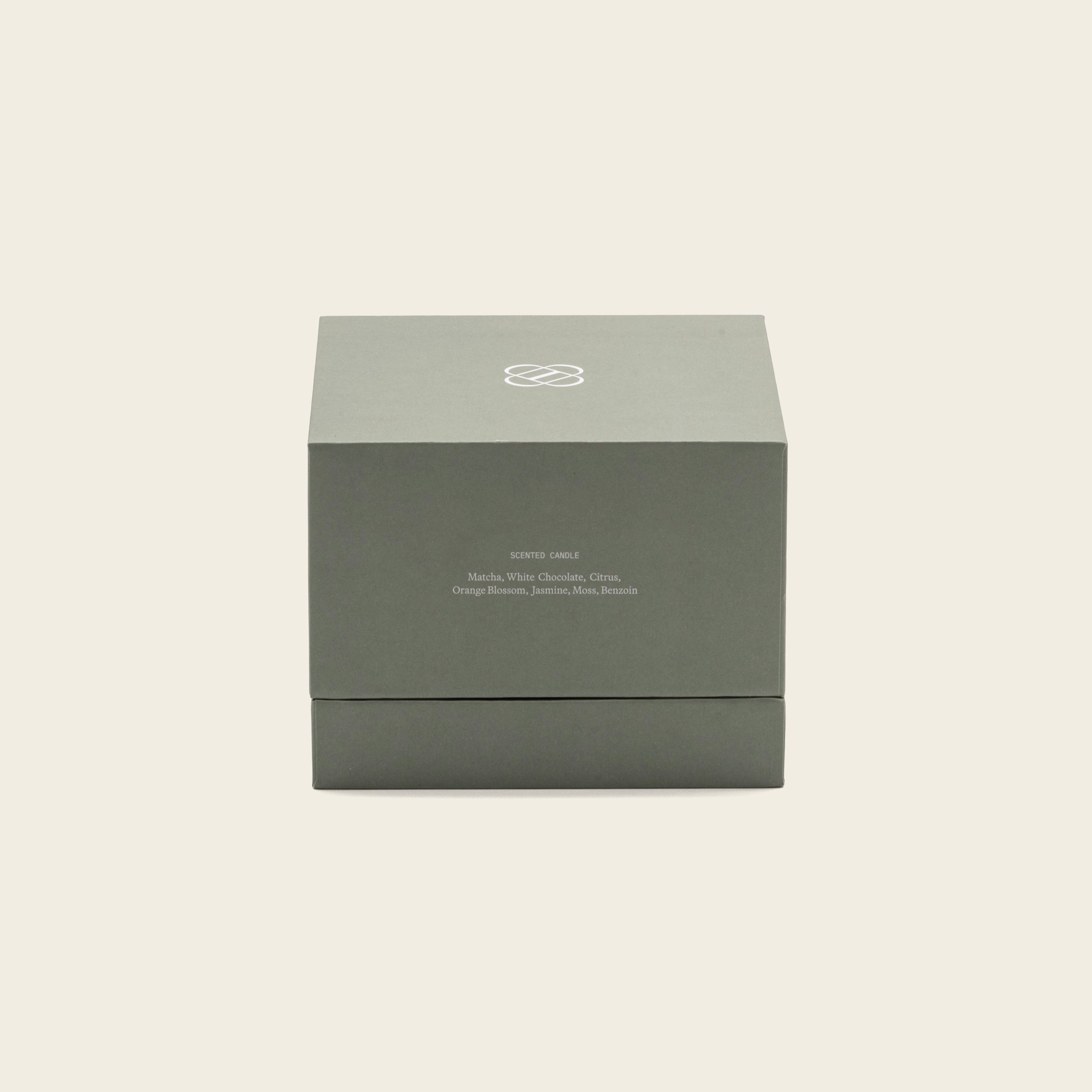 Ribbed Ceramic Soy Wax Candle in Pastel Colors - Image 10
