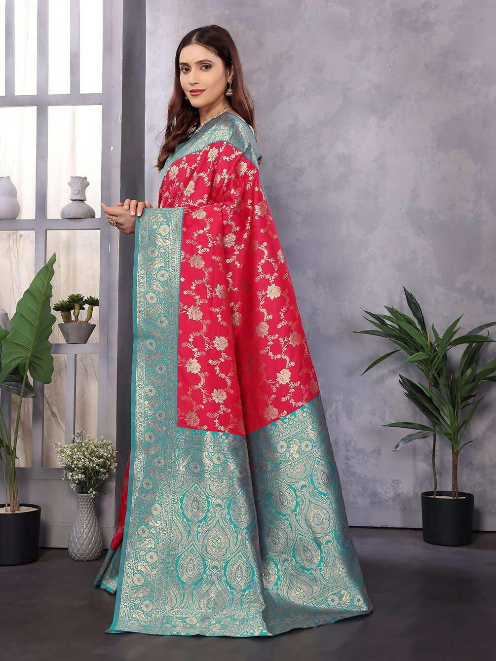 Banarasi Red Woven Soft Silk Saree with Matching Blouse