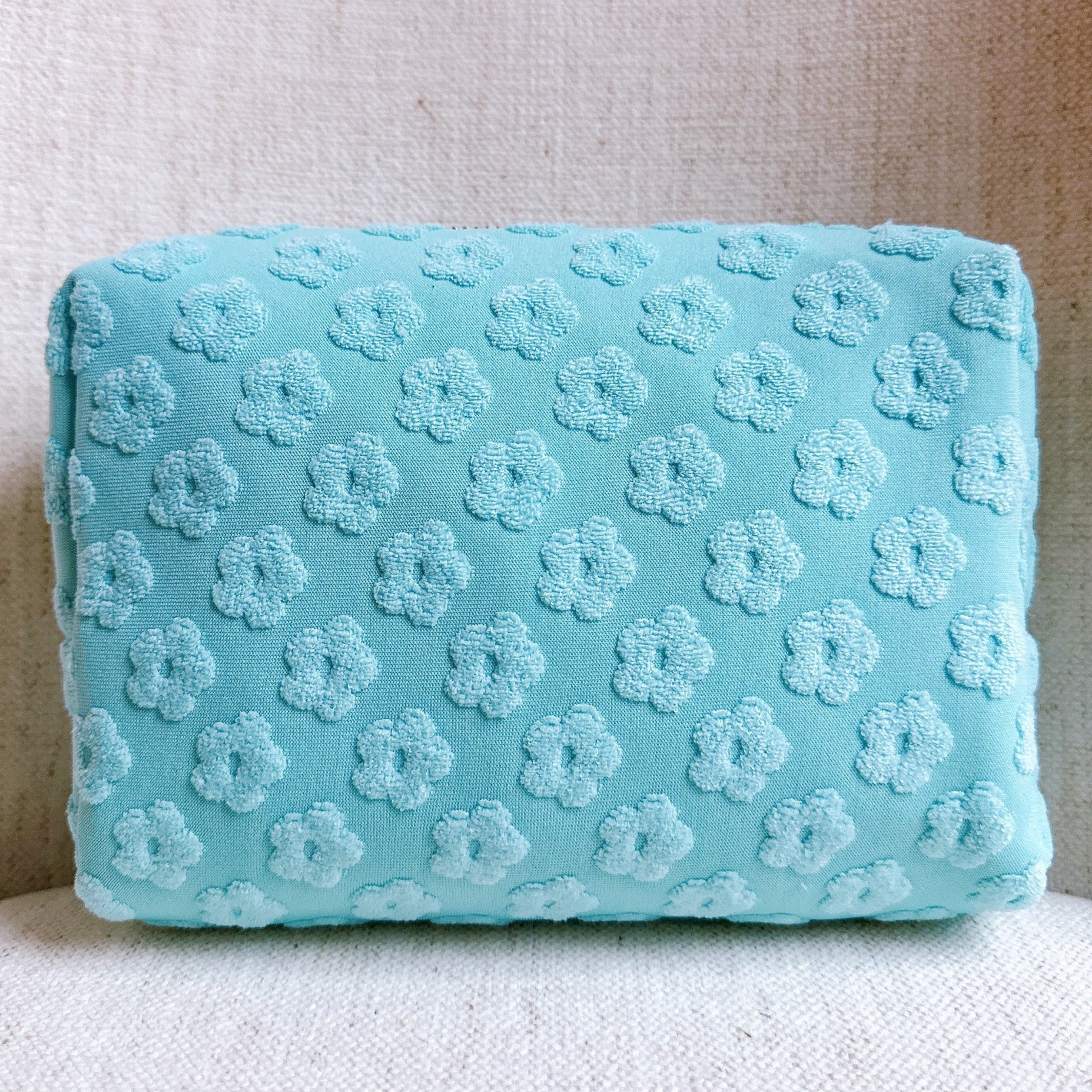 Embossed Daisy Blossom Cosmetic Case