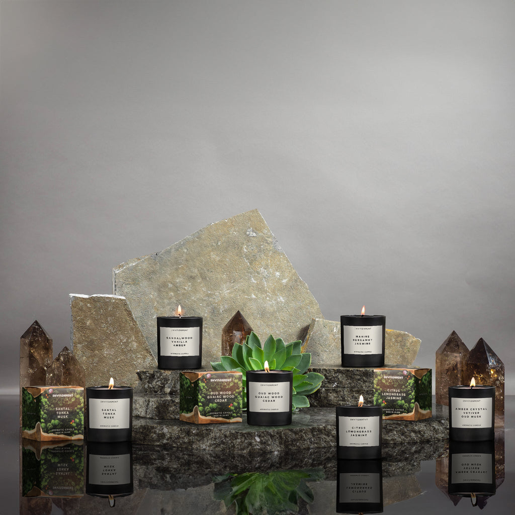 White Tea and Cedar Scented Candle with Lid - 8oz Luxury Home Decor