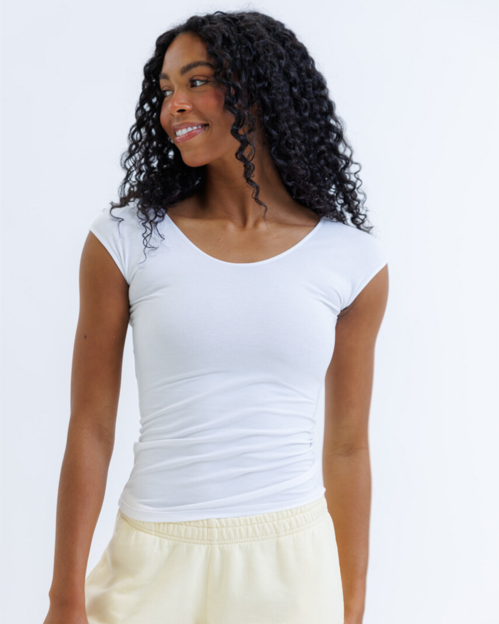 Essential Fitted Scoop Neck Tee with Cap Sleeves - Image 4