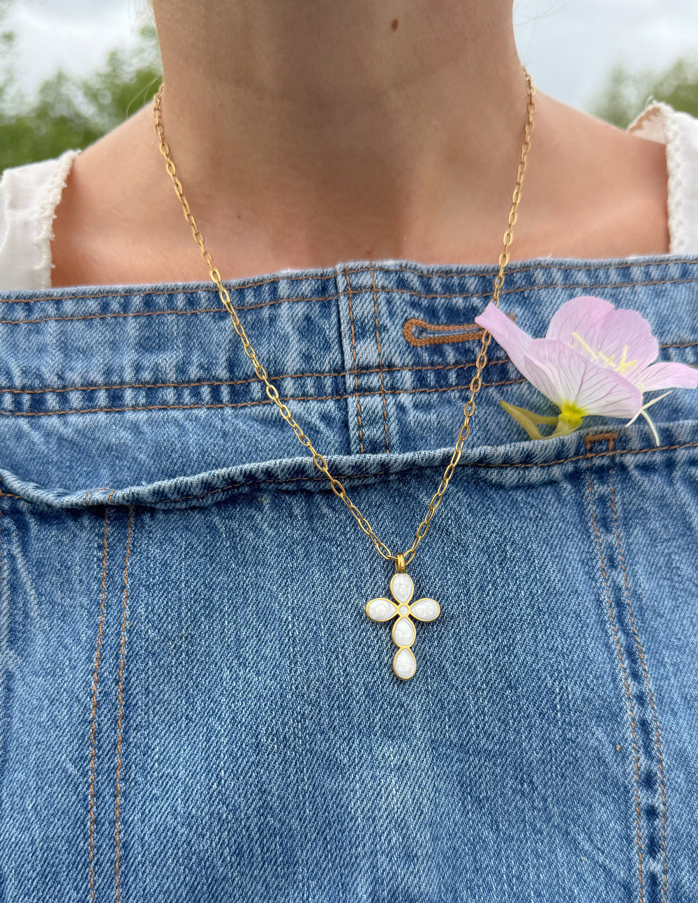 Eternal Light Cross Paperclip Chain Necklace - Faith Jewelry