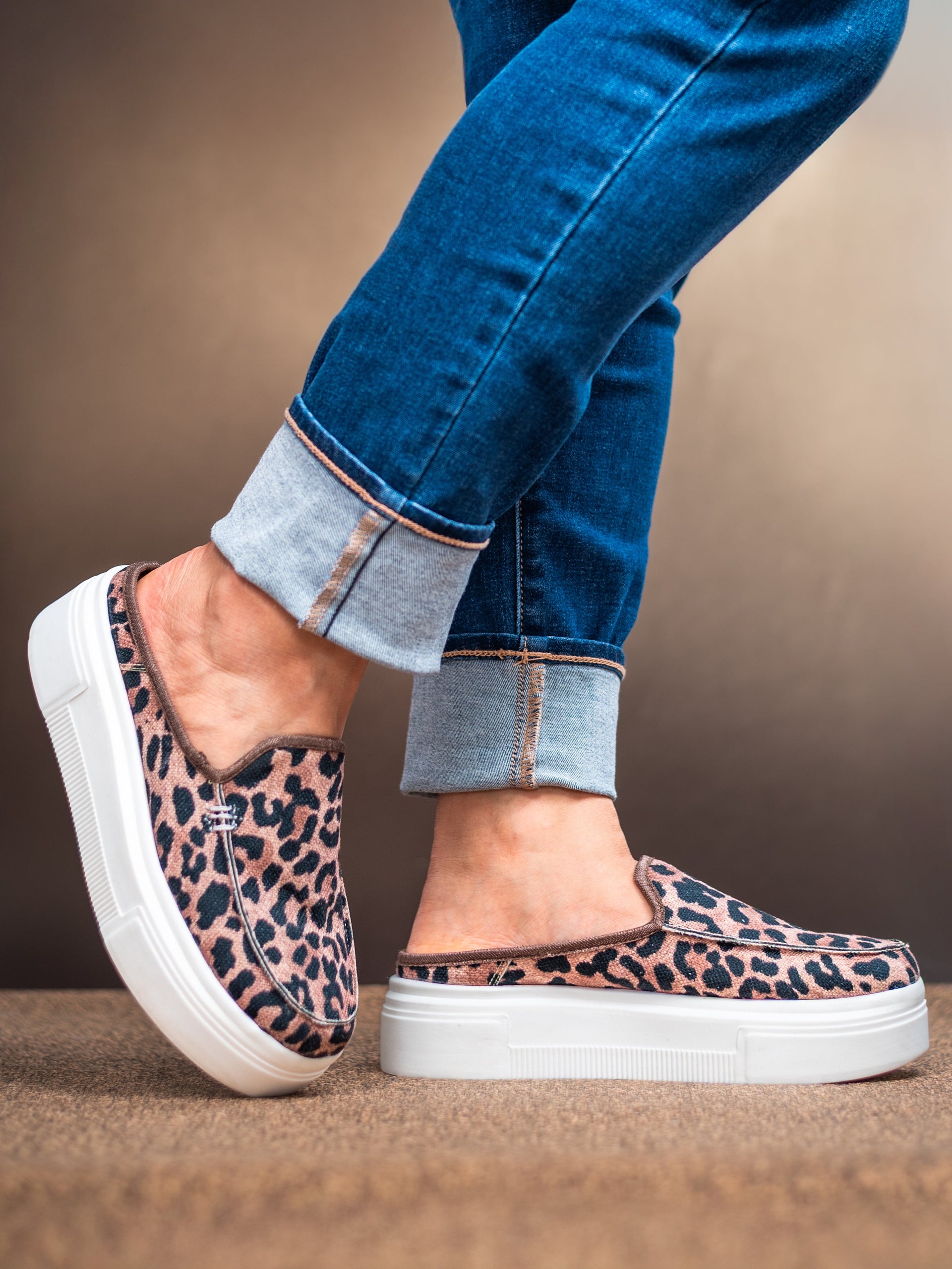 EMILY Leopard