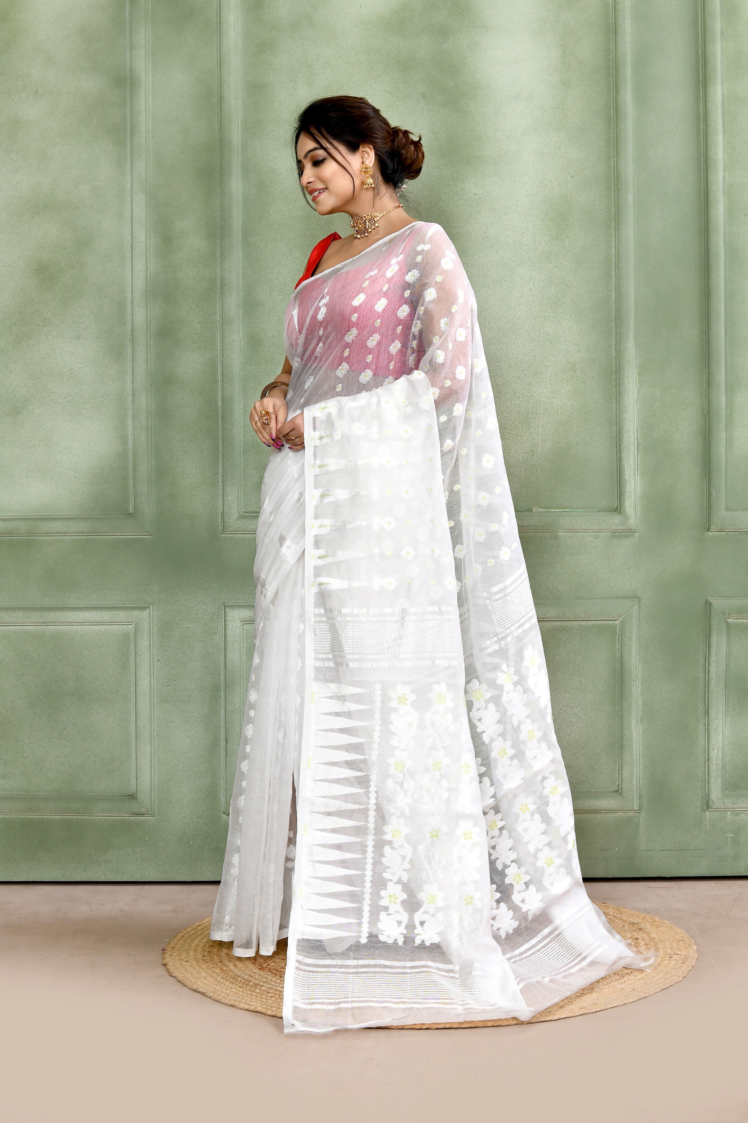 White Embellished Cotton Blend Jamdani Saree