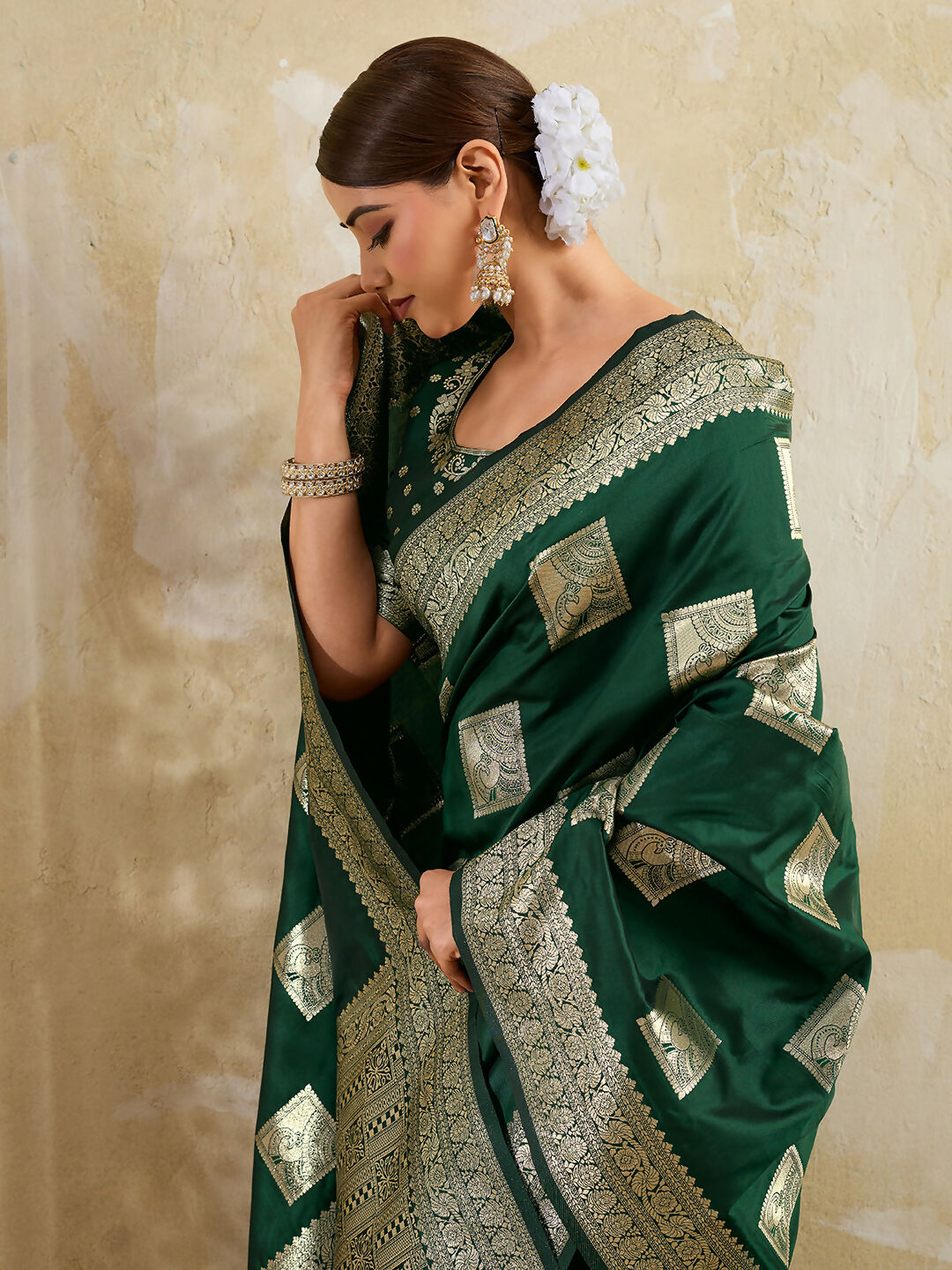Dark Green Silk Blend Saree with Coordinating Blouse