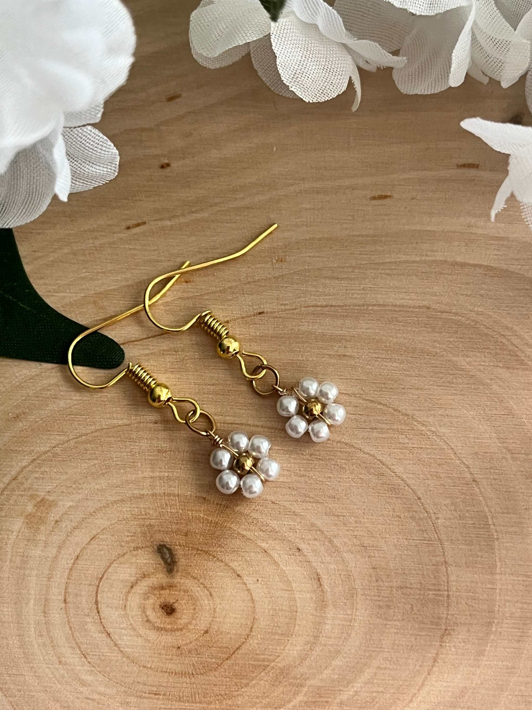 Gold Flower Earrings - Blooming in Faith Daisy Floral Gold Earrings