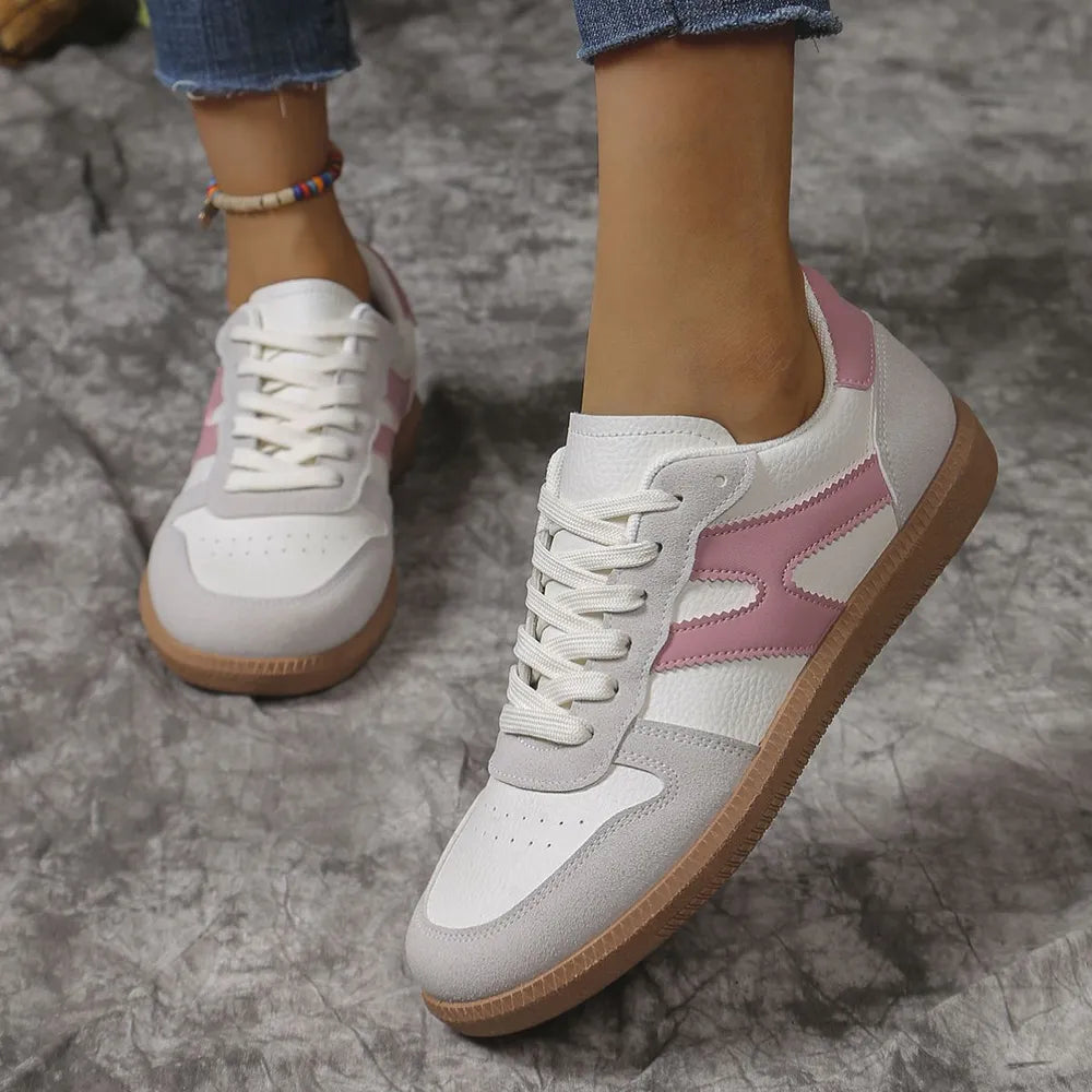 Contrast Lace-Up Round Toe Flat Sneakers - Retro Casual Shoes