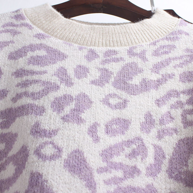 Women's Lavender Leopard Print Oversized Crew Neck Sweater - Image 2