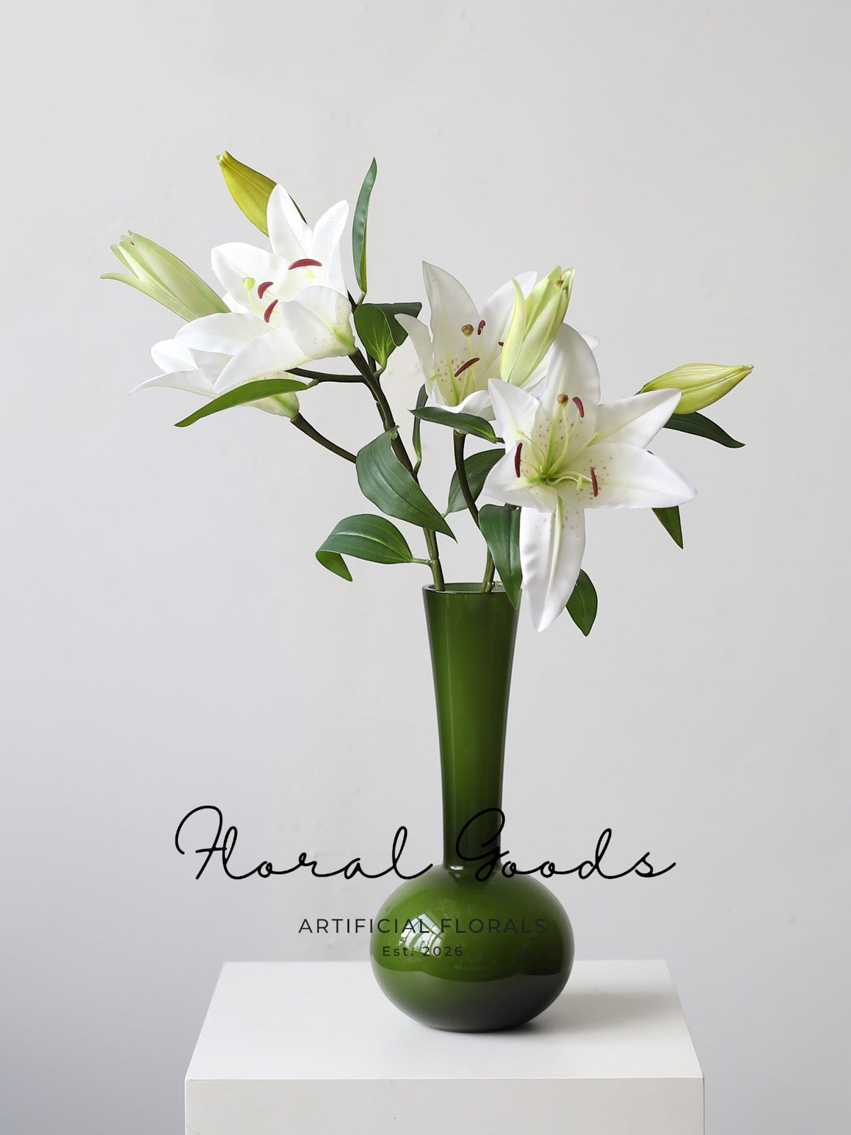 Classic White Lily Stem – 29.9"