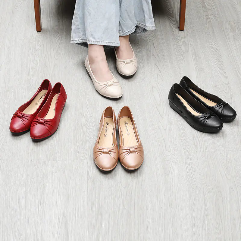 Women's Comfortable Low-Top Faux Leather Wedge Flats - Image 21