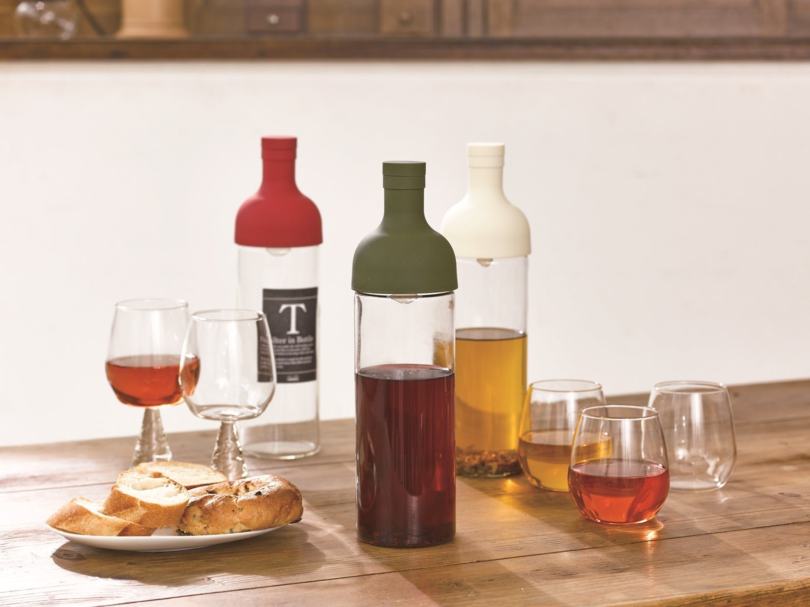 Hario Filter-in Tea Bottle 750ml - Pink