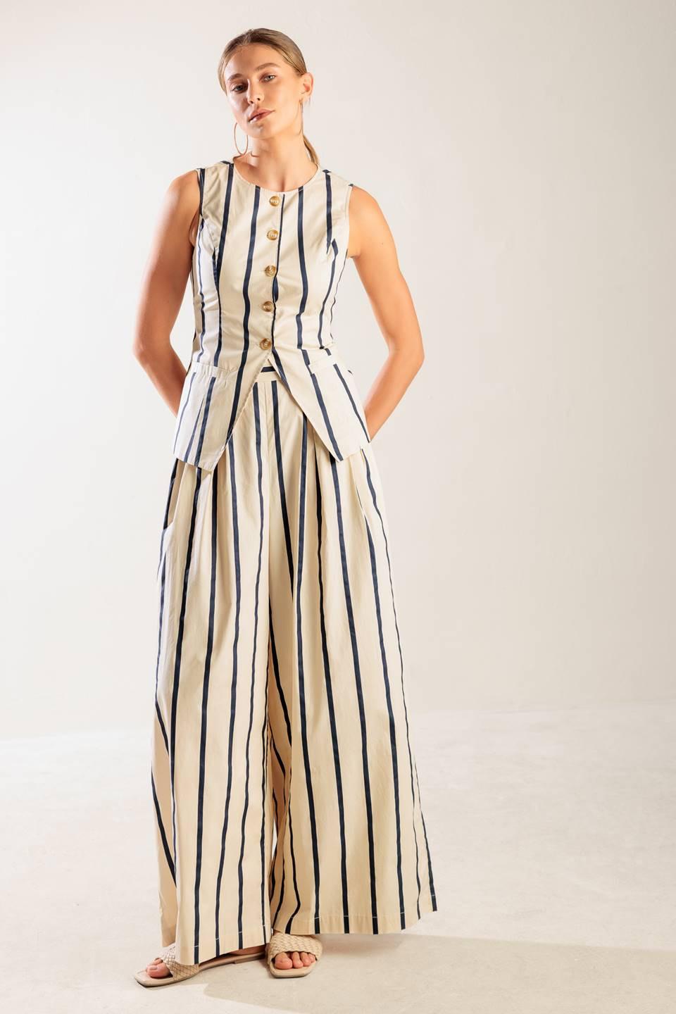 Striped Woven Button Down Vest in Cream and Navy - Image 5