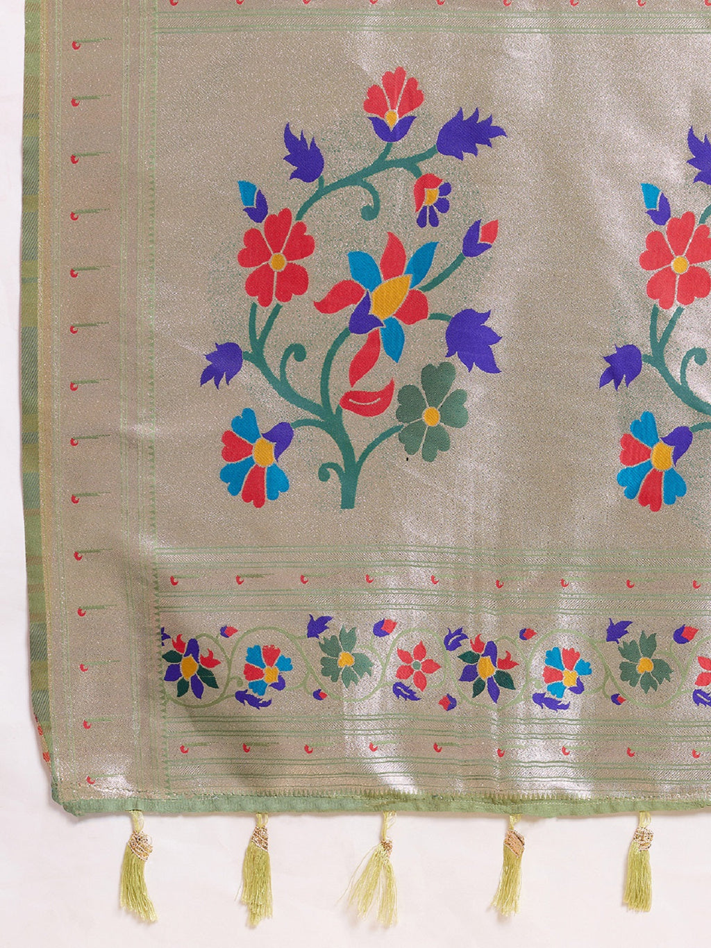 Green Pure Soft Silk Saree with Woven Lotus Motif