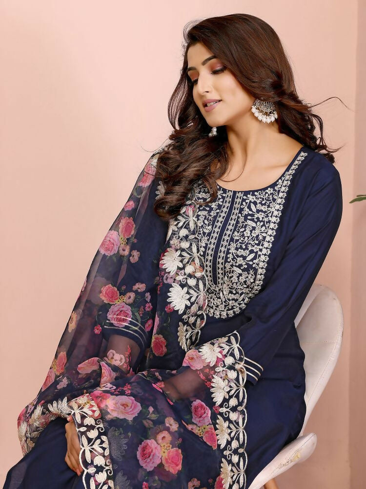 Women Navy Blue Roman Embroidery Stitched Kurta Set