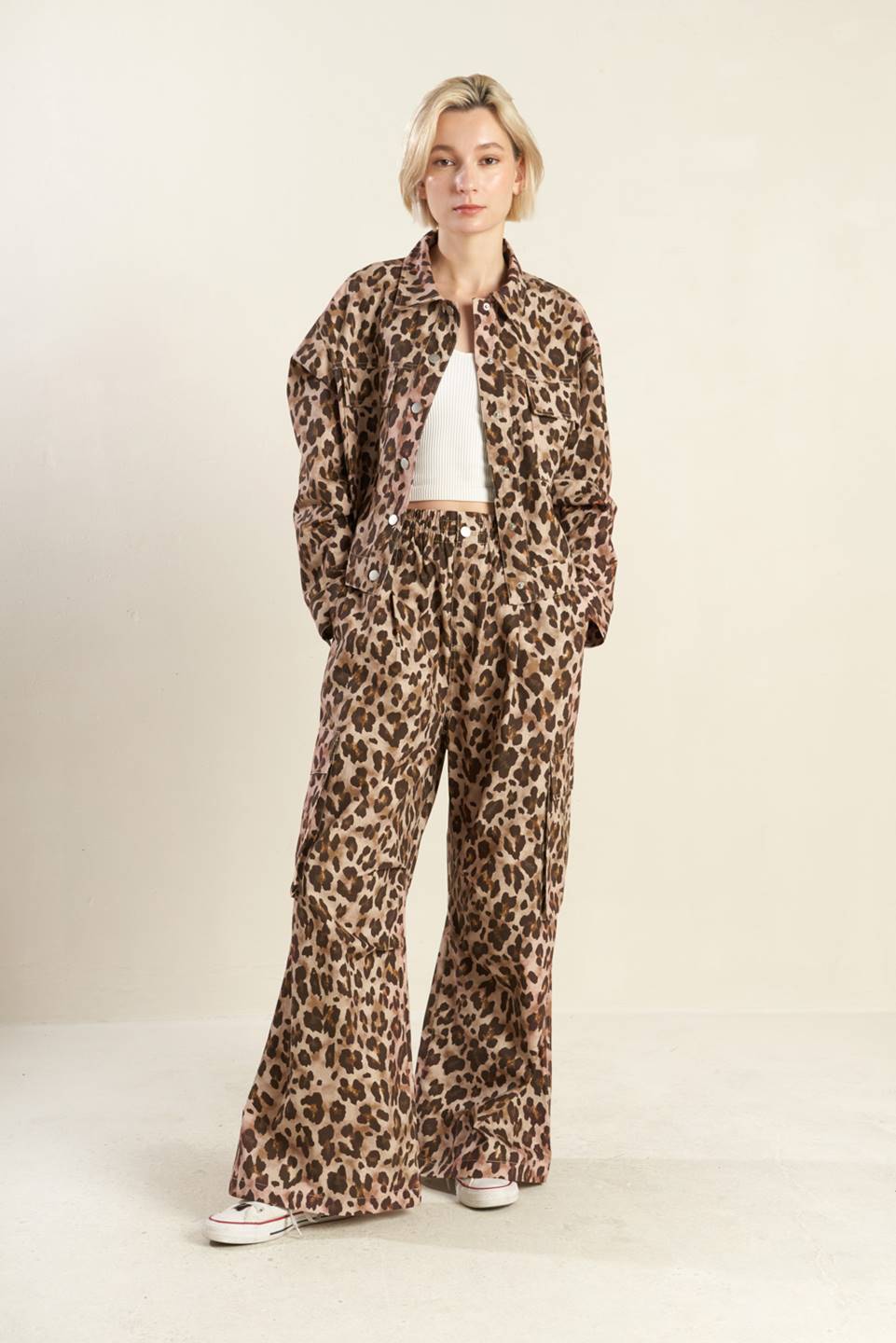 Leopard Print Wide Leg Cargo Pants in Cotton - Image 3