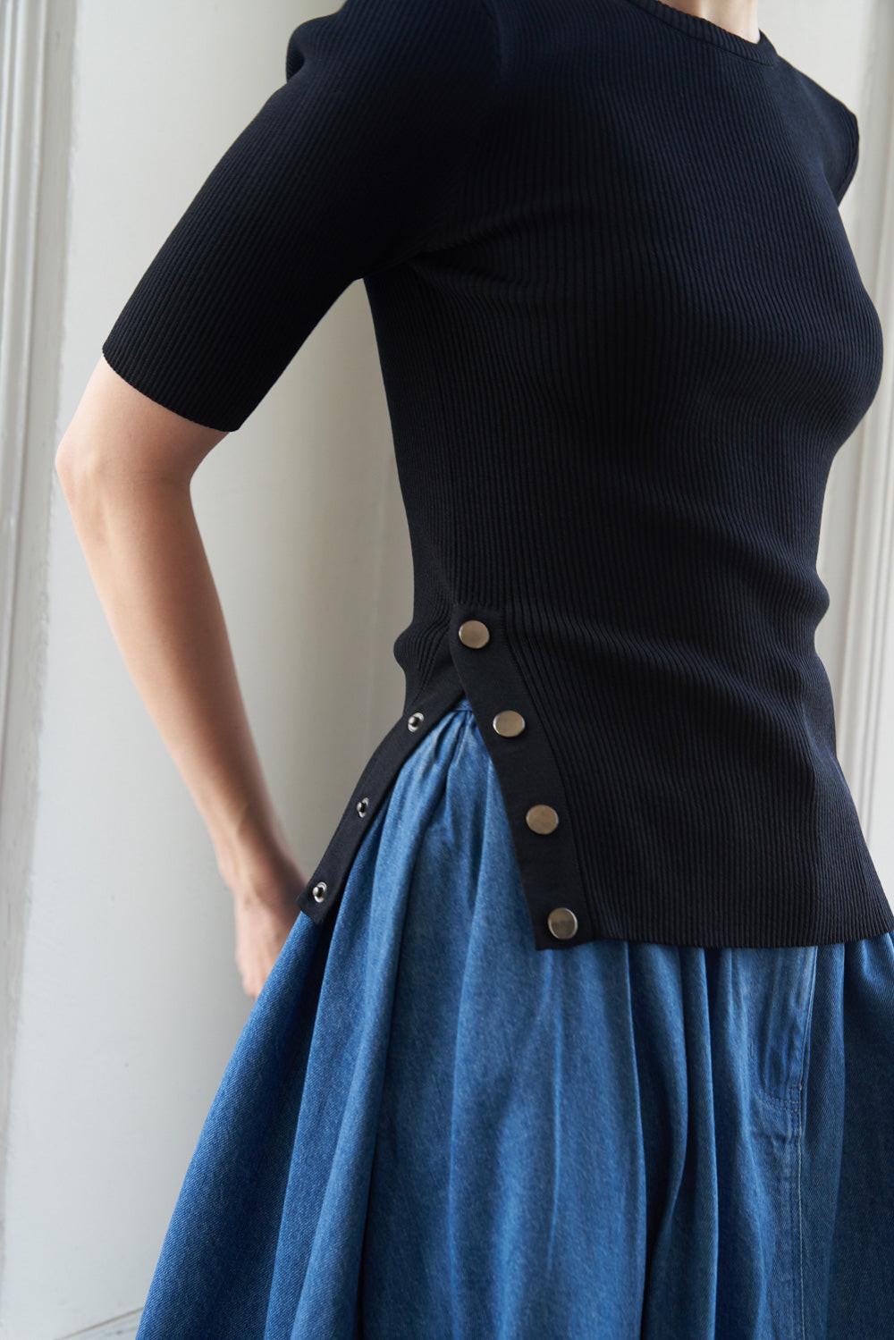 Ribbed Knit Sweater Top with Muscle Sleeves and Snap Hem - Image 4