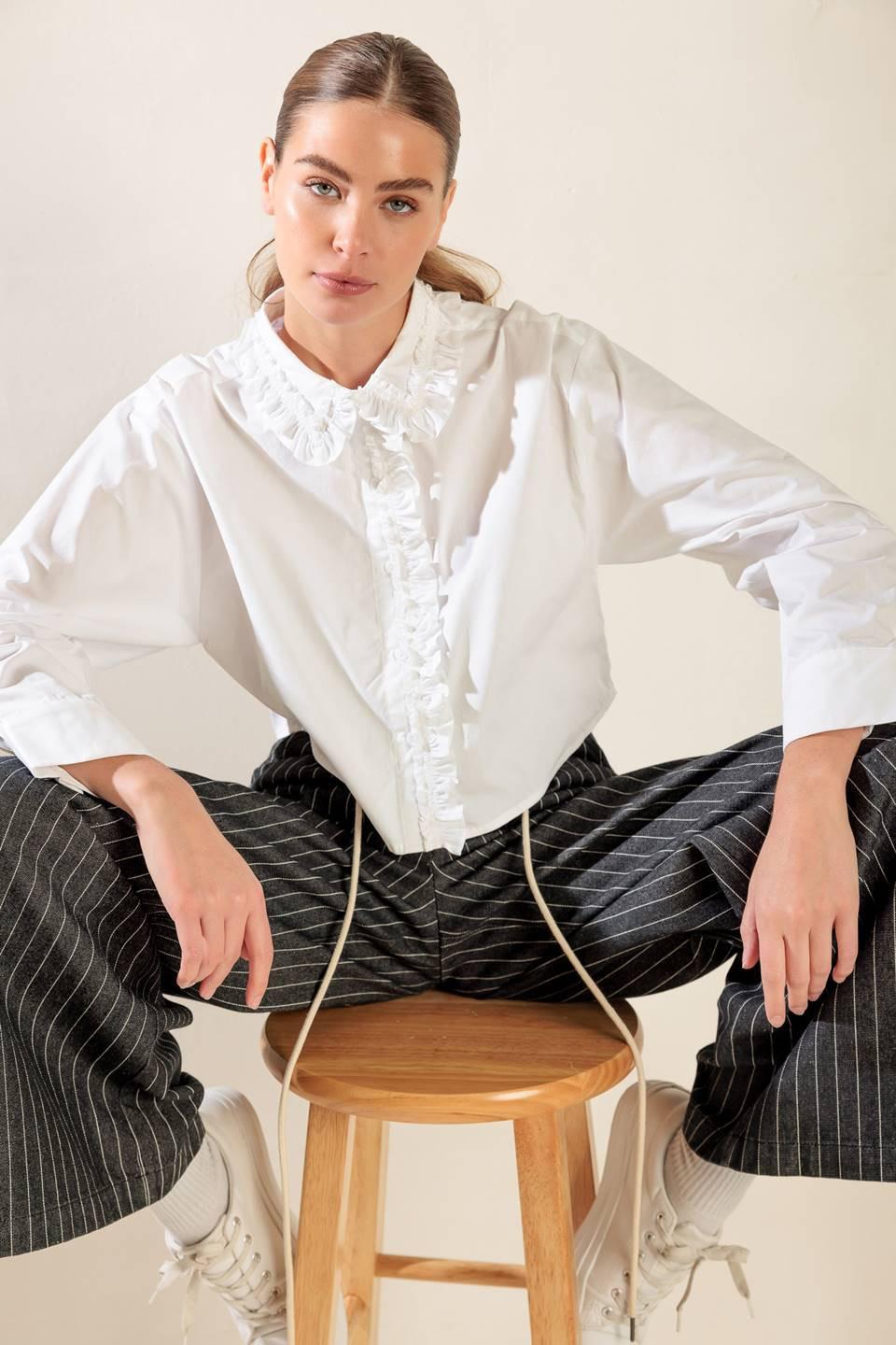 Light Blue Ruffled Collar Button Down Woven Top - Image 16