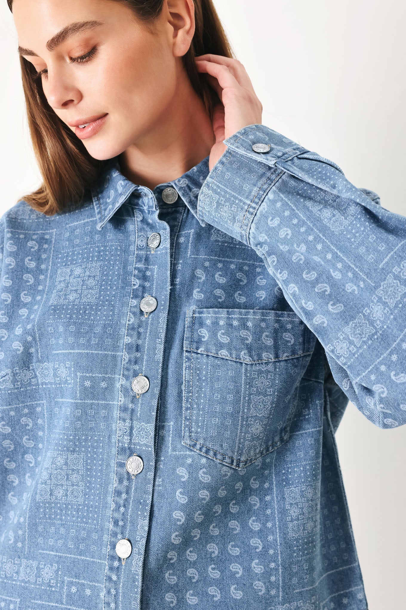 Vintage Bandana Print Denim Trucker Jacket in Medium Blue - Image 3