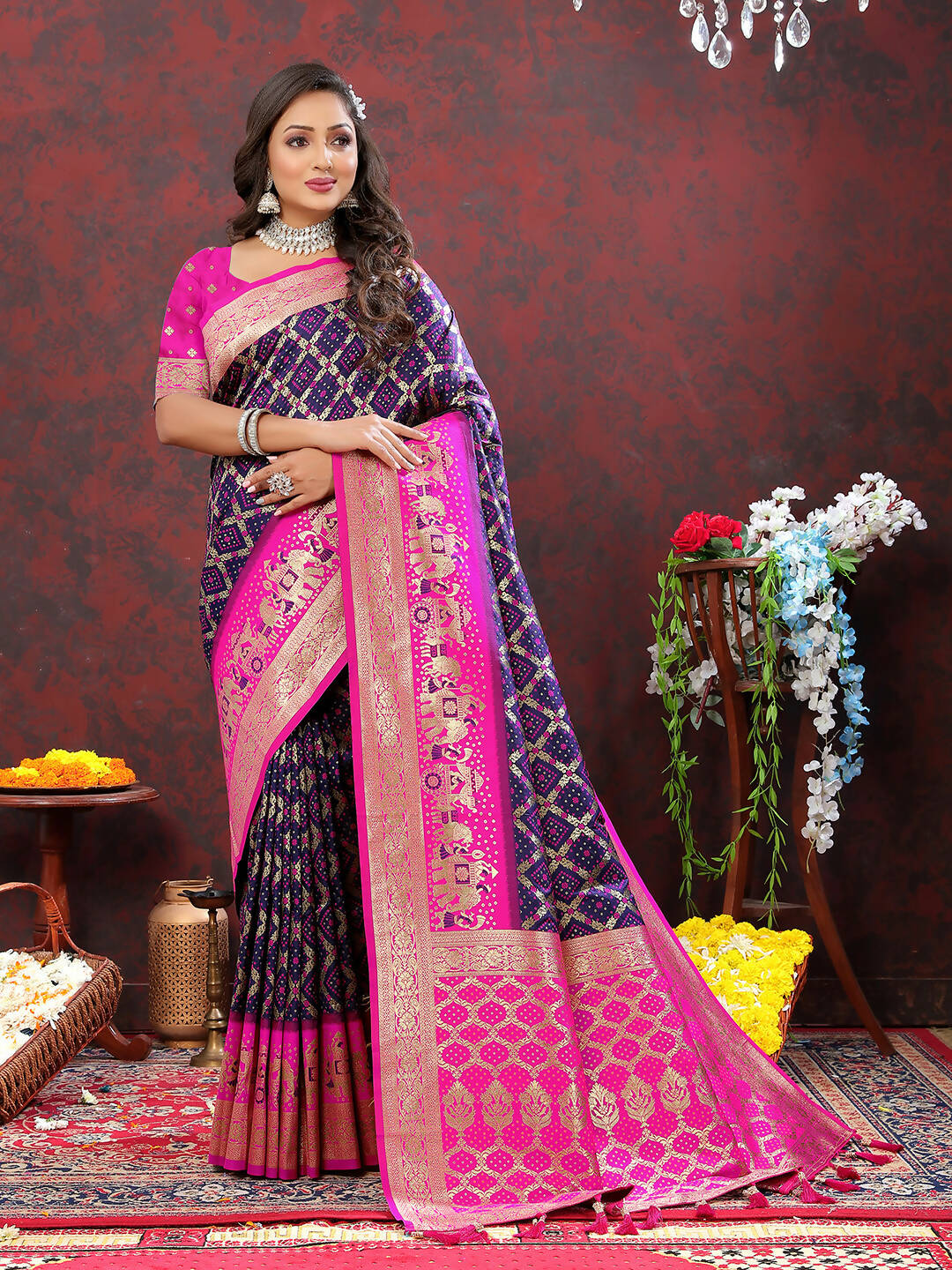 Lorenvalley Fashion Purple & Magenta Patola Silk Woven Design Meenakari Weaving Saree