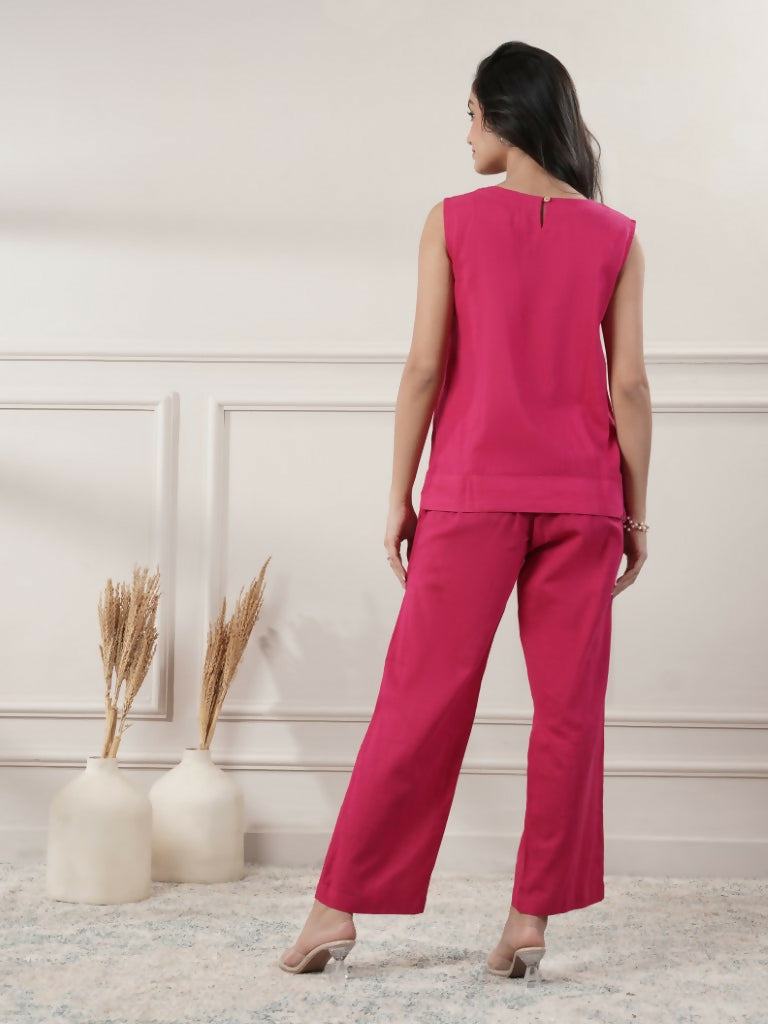 Women's Fuchsia Cotton Yoga Set Sleeveless Boat Neck 2-Piece