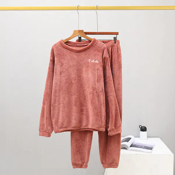 Women's Winter Cozy Loungewear Set with Fleece Pants