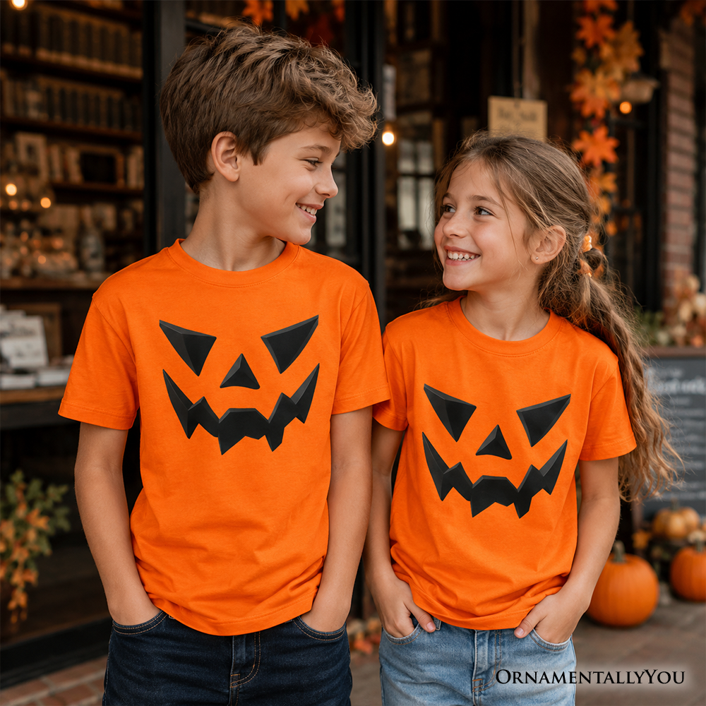 Kids Minimalist Scary Pumpkin Face Halloween T-Shirt