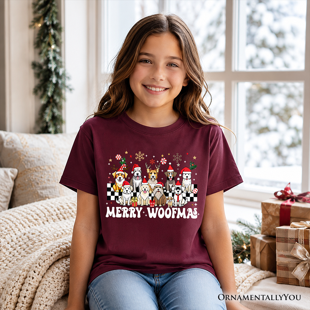 Merry Woofmas Dog Graphic T-Shirt