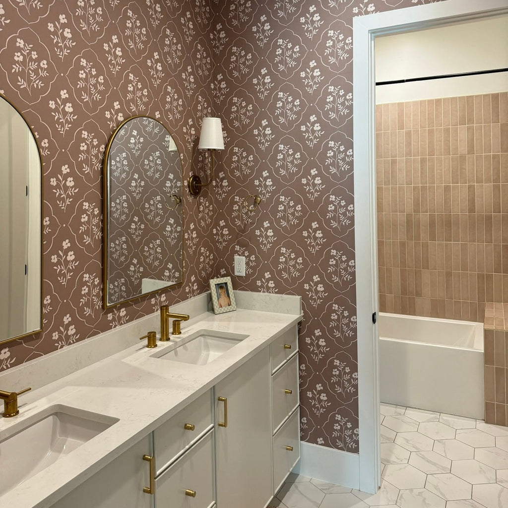 Della wallpaper by Daphne and Sage featuring a unique pattern